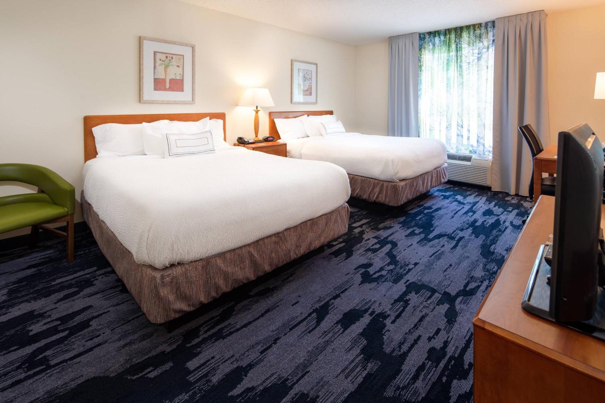 Fairfield Inn And Suites By Marriott South Boston Exterior photo